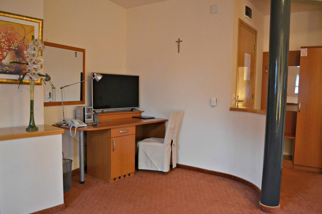 Hotel Istra 바라즈딘 외부 사진